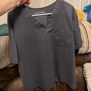 UA Men’s L Scrub Top